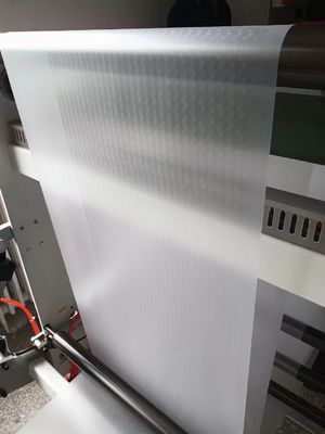 0.06-0.1mm Espessura adesiva de PVC revestida por holograma superposição laserável para produção de cartões inteligentes