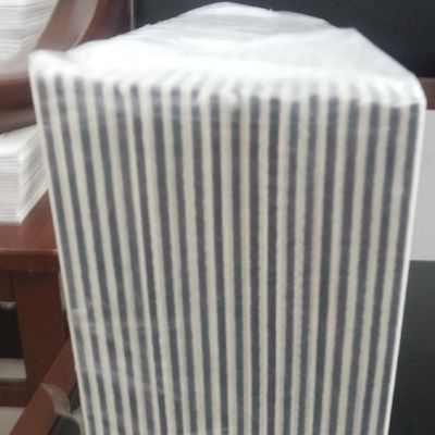 Laminado de cartão de PVC com camadas de feltro de lã e borracha de silício preto