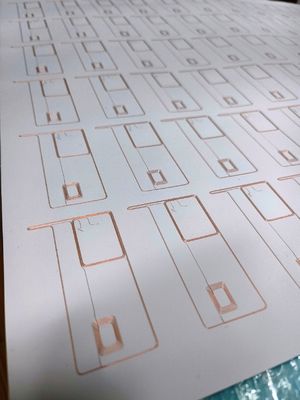 2X5 Material de chip inteligente de fio de cobre para cartão RFID Inlay Prelam Materiais de cartão PVC