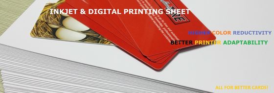 Resistência superior ao envelhecimento Folhas de PVC imprimíveis revestidas com tinta digital de um lado e revestimento de cola de laminação do outro lado