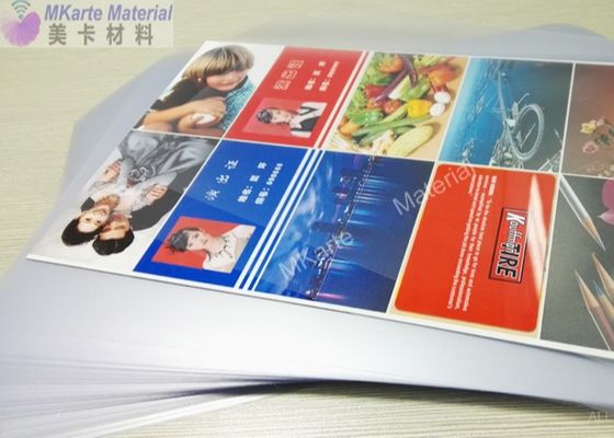 Folha de prova revestida inicial forte do PVC da força viscoso para a produção plástica da folha do PVC do cartão