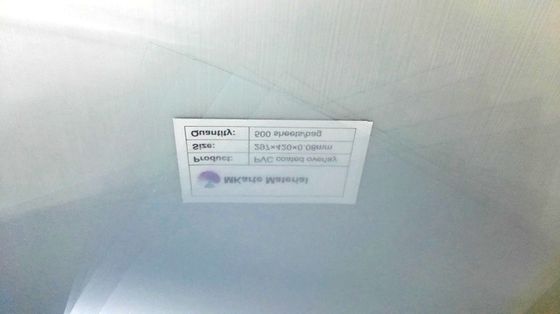O PVC da parte alta revestiu o filme projetado para a laminação financeira do cartão de banco