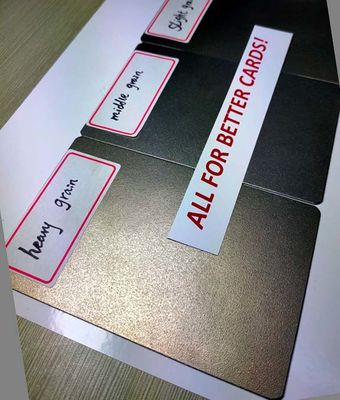 Placas de aço laminadas lustrosas de alumínio com tratamento de superfície da grão pesada