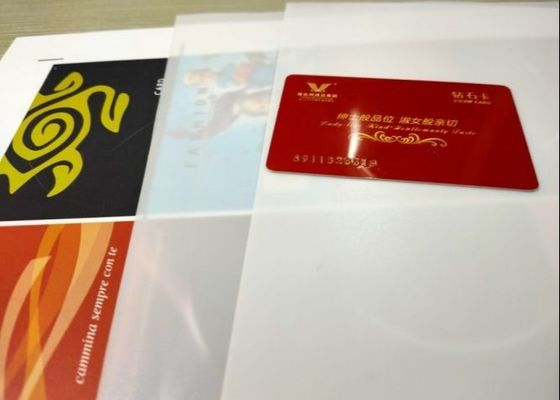 Folhas translúcidas impermeáveis do policarbonato da precisão para a fatura da placa PC