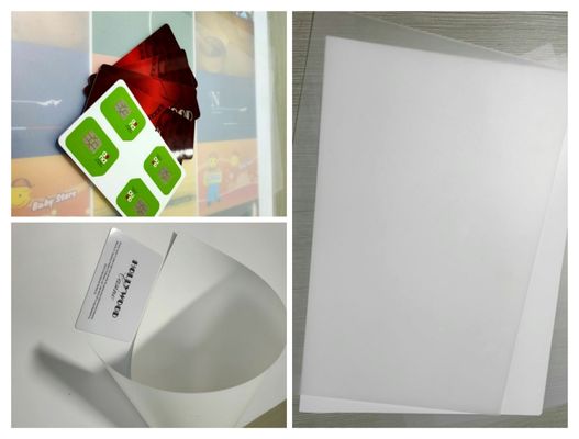 A grão a favor do meio ambiente do filme de PETG overlay para PETG carda a produção
