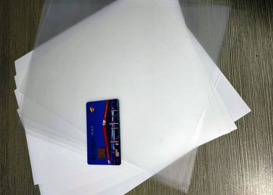 Precise a folha cortada do perfil do policarbonato da impressão deslocada para a produção do corpo da placa PC
