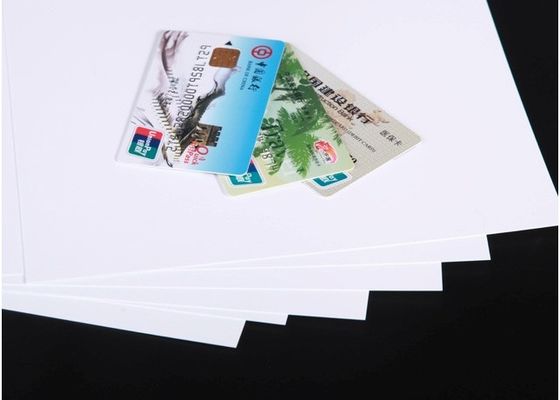 Laminação que imprime a espessura folha do núcleo do PVC de 0,76 milímetros