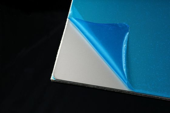 Leve aspereza de superfície de Matte Laminated Steel Plate 0.3um para a estratificação do material do cartão do Pvc