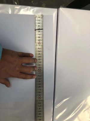 Folha plástica imprimível deslocada 0.32mm do núcleo para a produção do cartão
