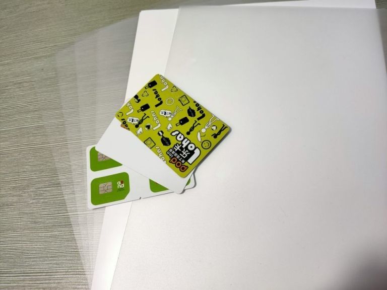 folha plástica do baixo Vicat PC de 295*480mm para a produção sem contato dos cartões de IC